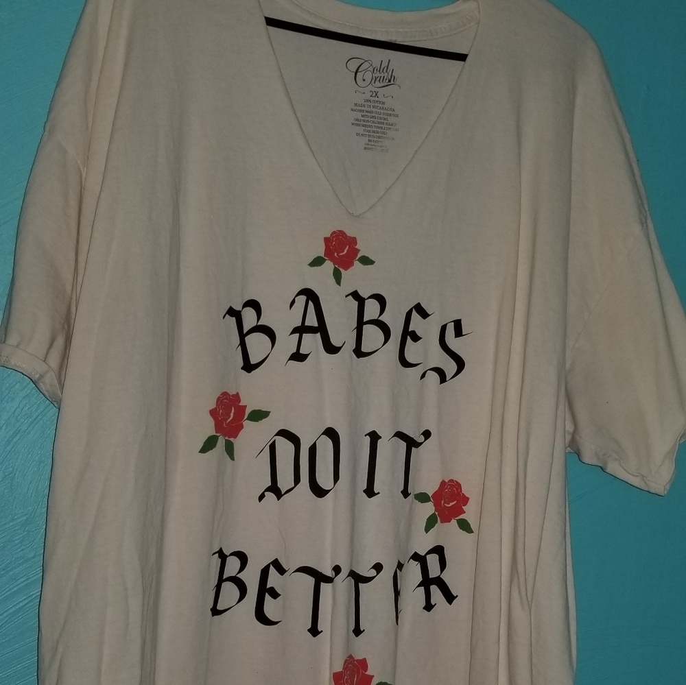 Tshirt with choker